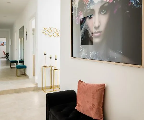 La Maison Du Flavien Apartment *